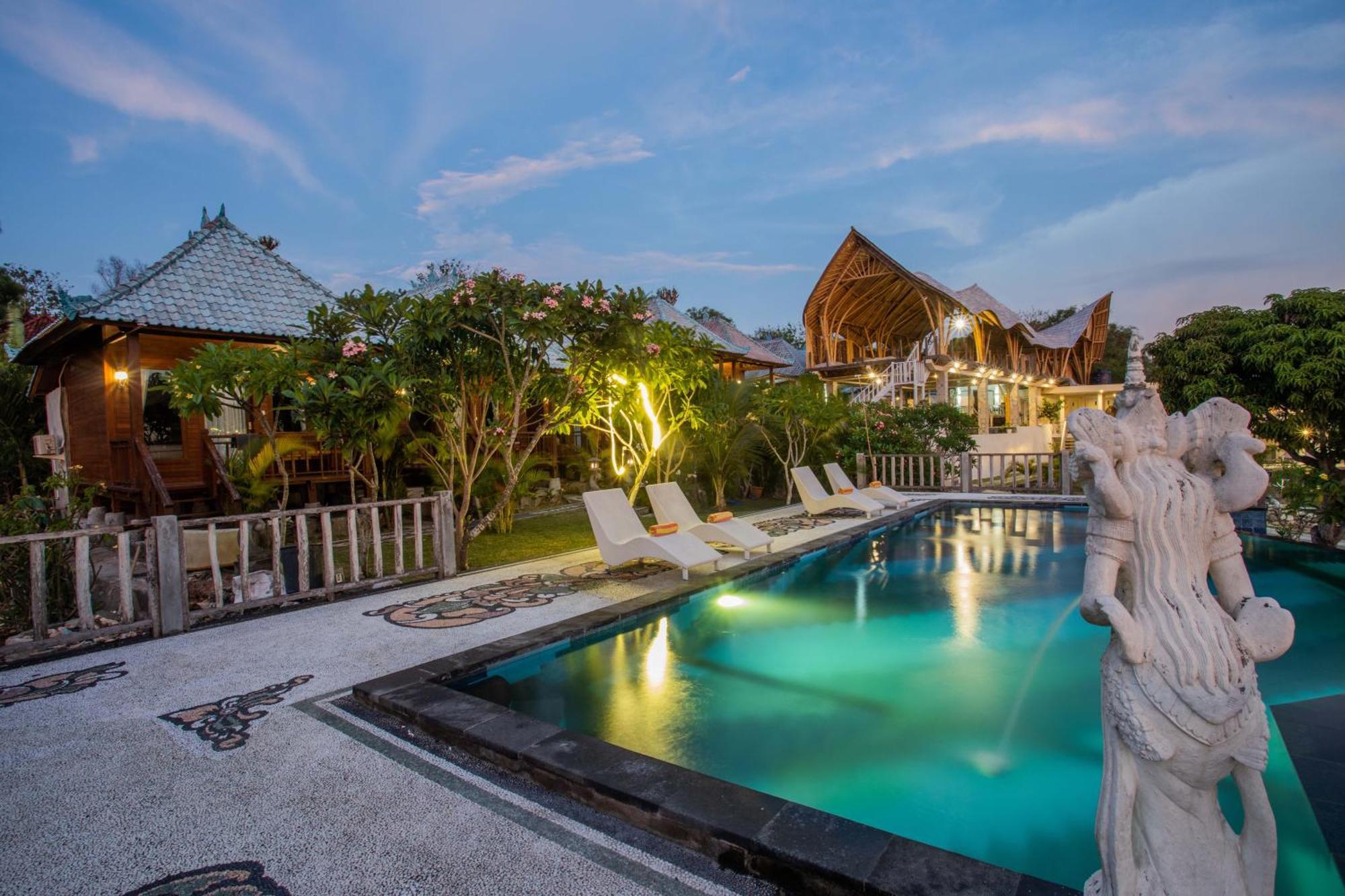 Tawe Ocean Blue Villa Lembongan Esterno foto