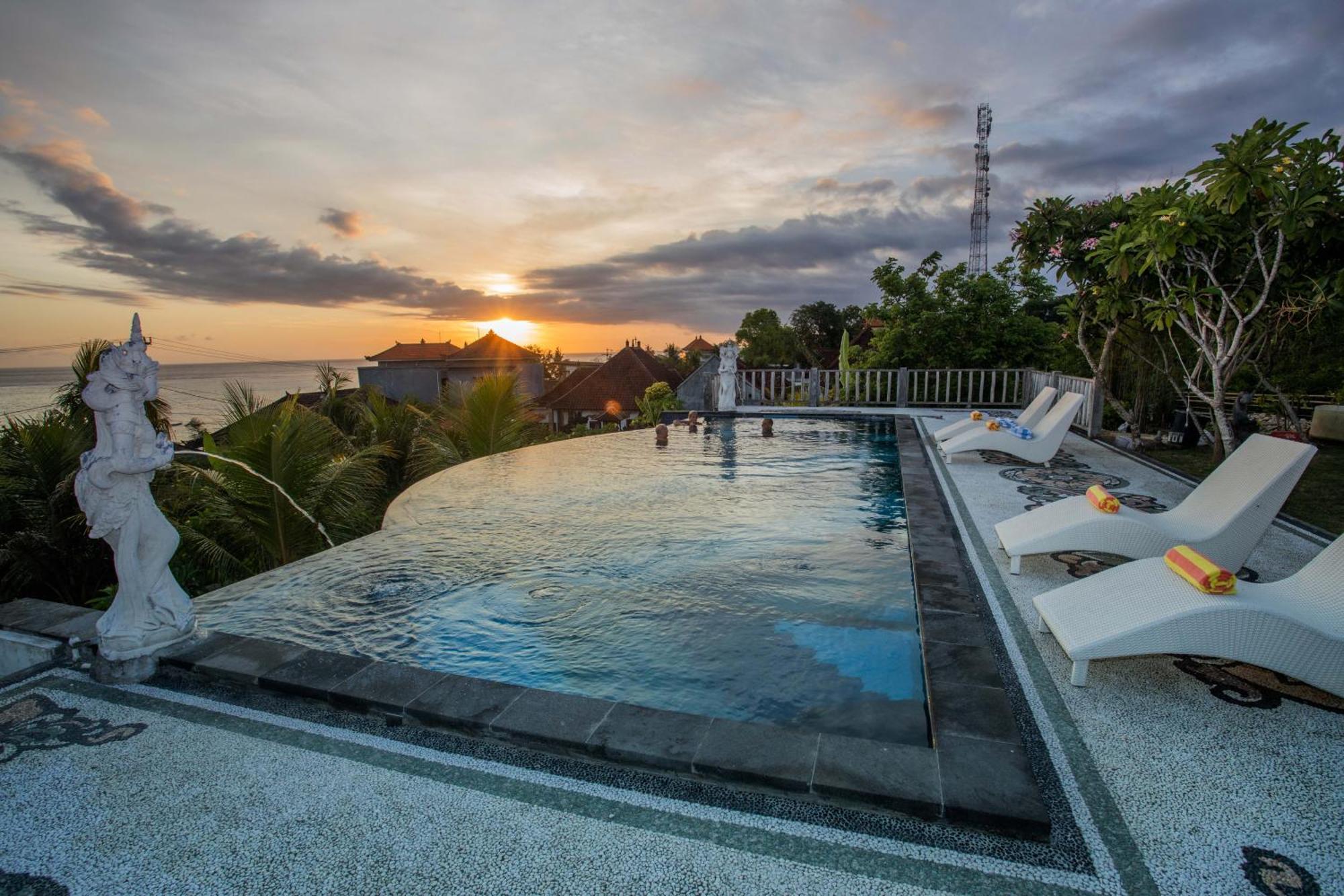 Tawe Ocean Blue Villa Lembongan Esterno foto