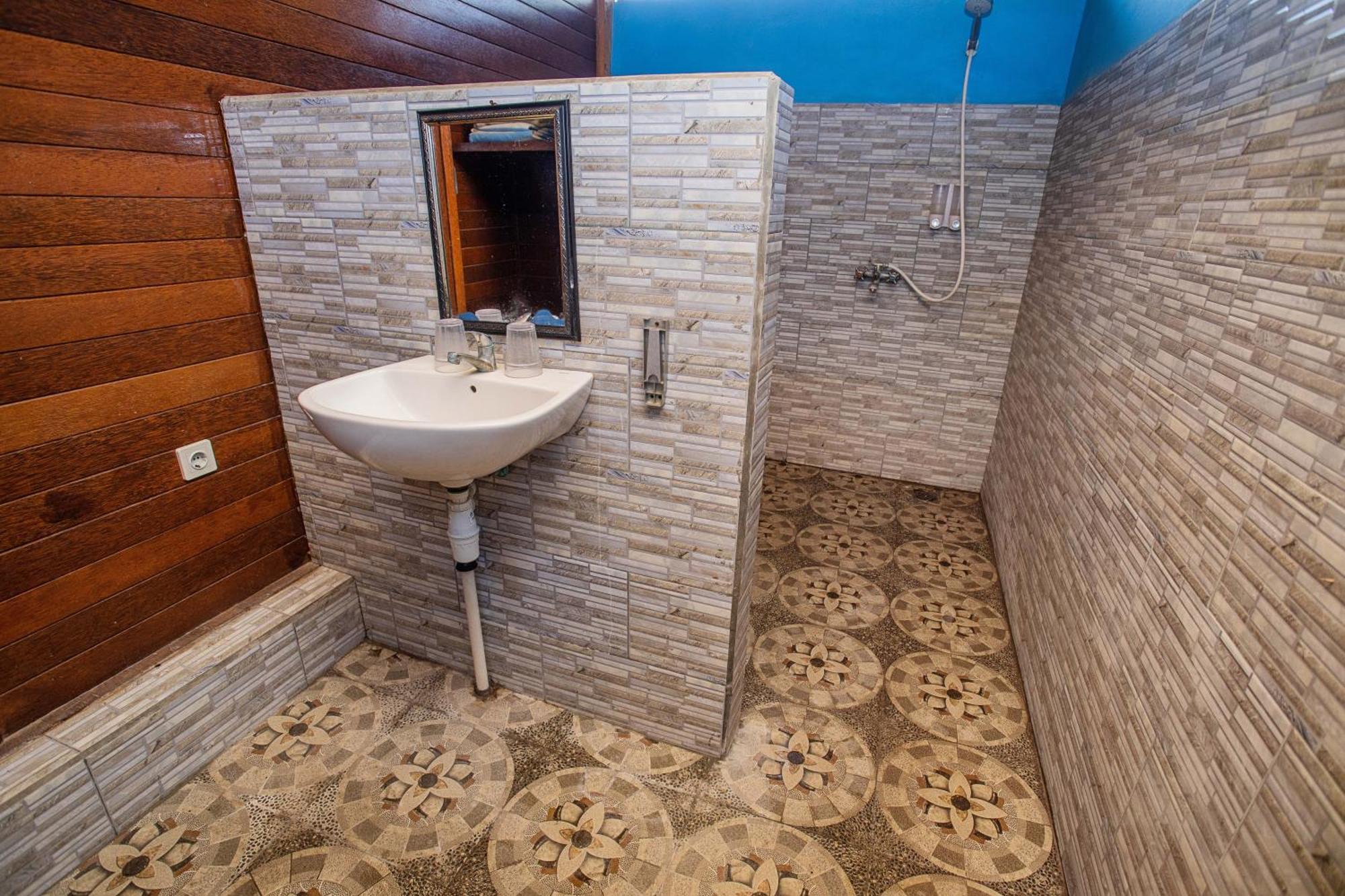Tawe Ocean Blue Villa Lembongan Esterno foto