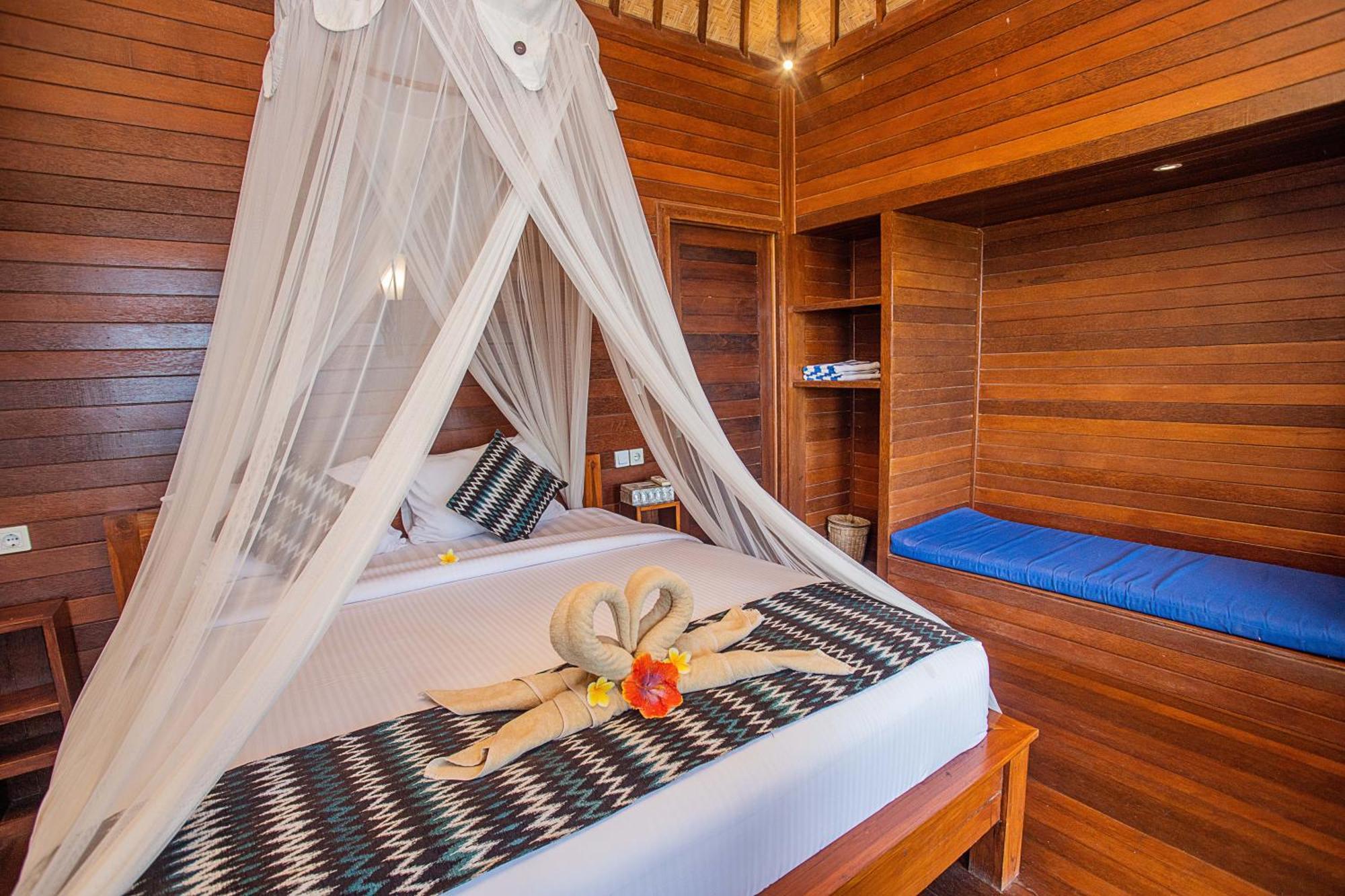 Tawe Ocean Blue Villa Lembongan Esterno foto